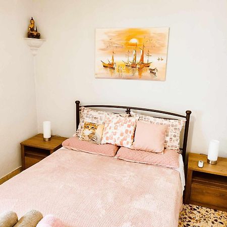 הוילה Kato Garouna Tilemachos House מראה חיצוני תמונה