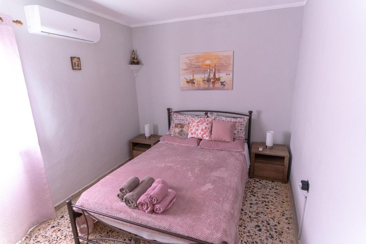 הוילה Kato Garouna Tilemachos House מראה חיצוני תמונה