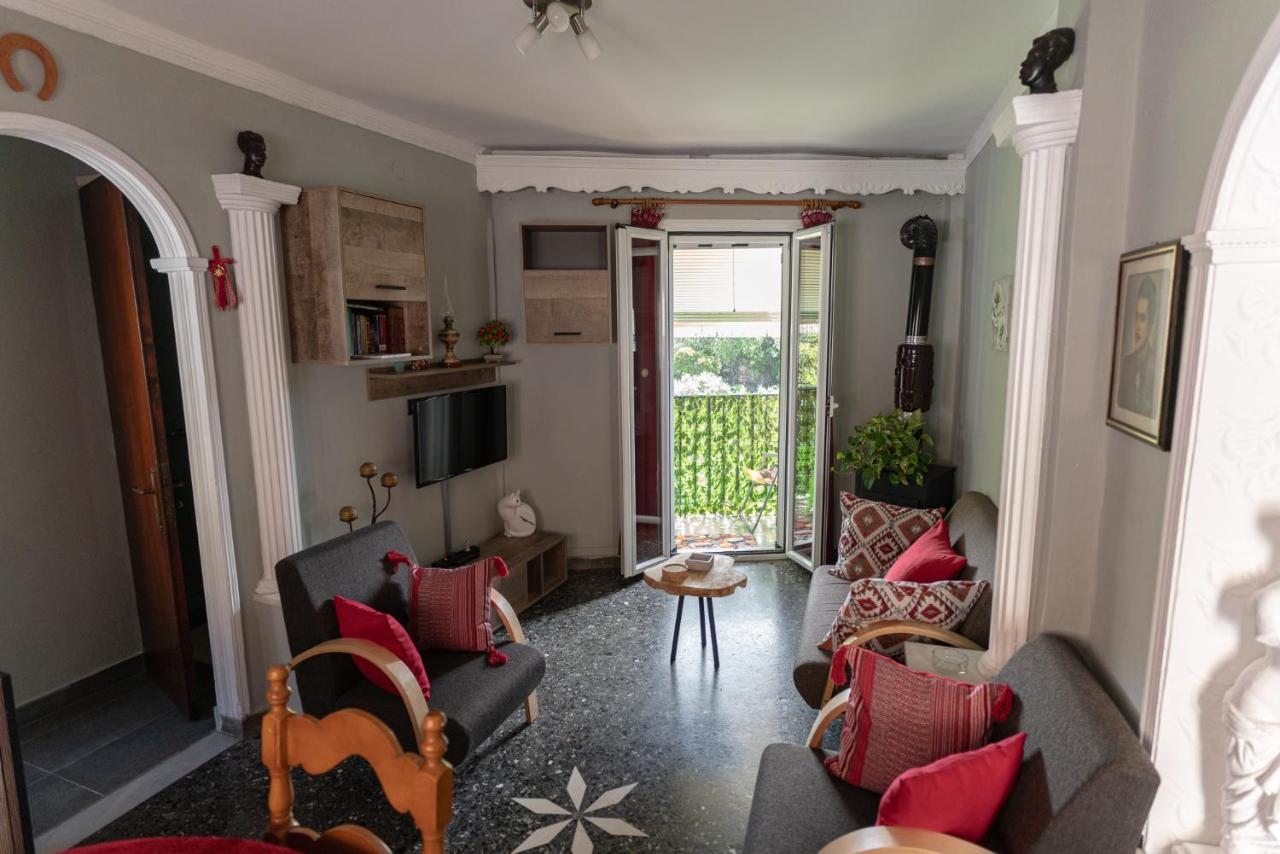 הוילה Kato Garouna Tilemachos House מראה חיצוני תמונה