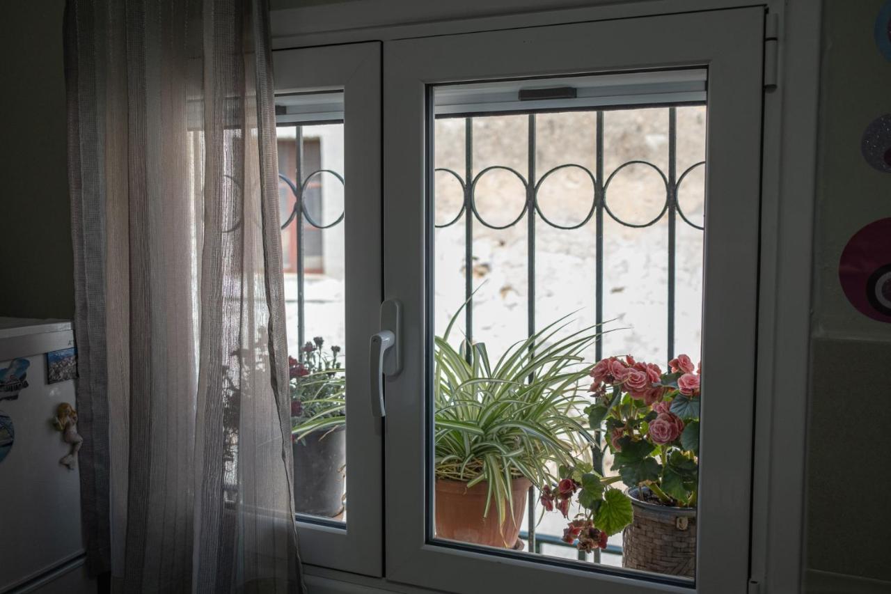 הוילה Kato Garouna Tilemachos House מראה חיצוני תמונה