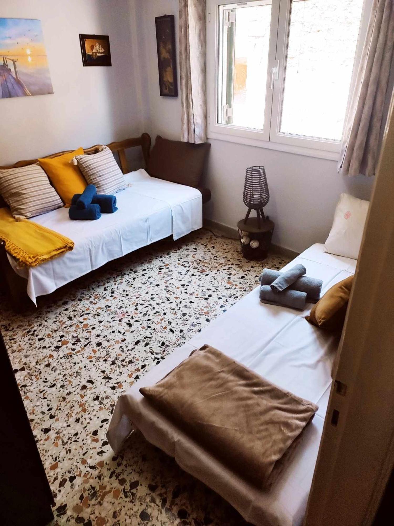 הוילה Kato Garouna Tilemachos House מראה חיצוני תמונה